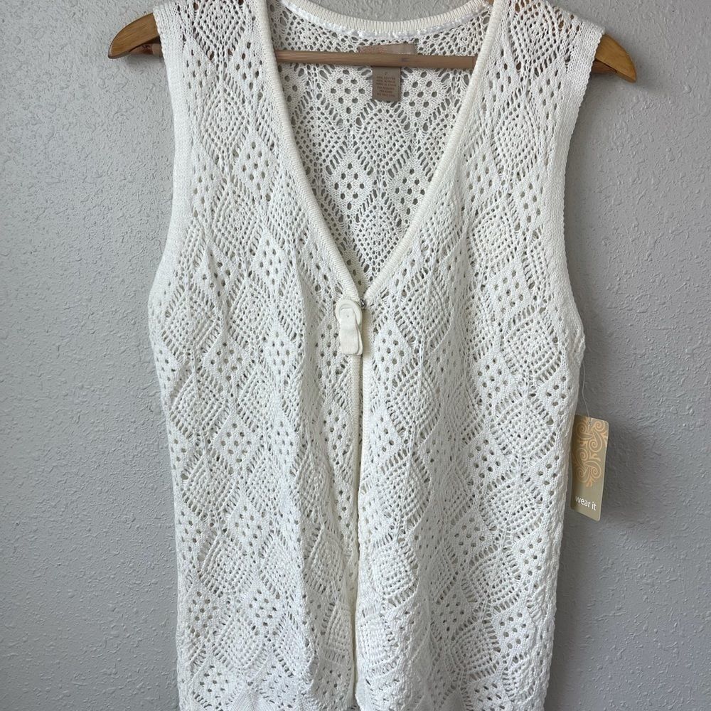 NWT Wear It Women’s Top Size Medium